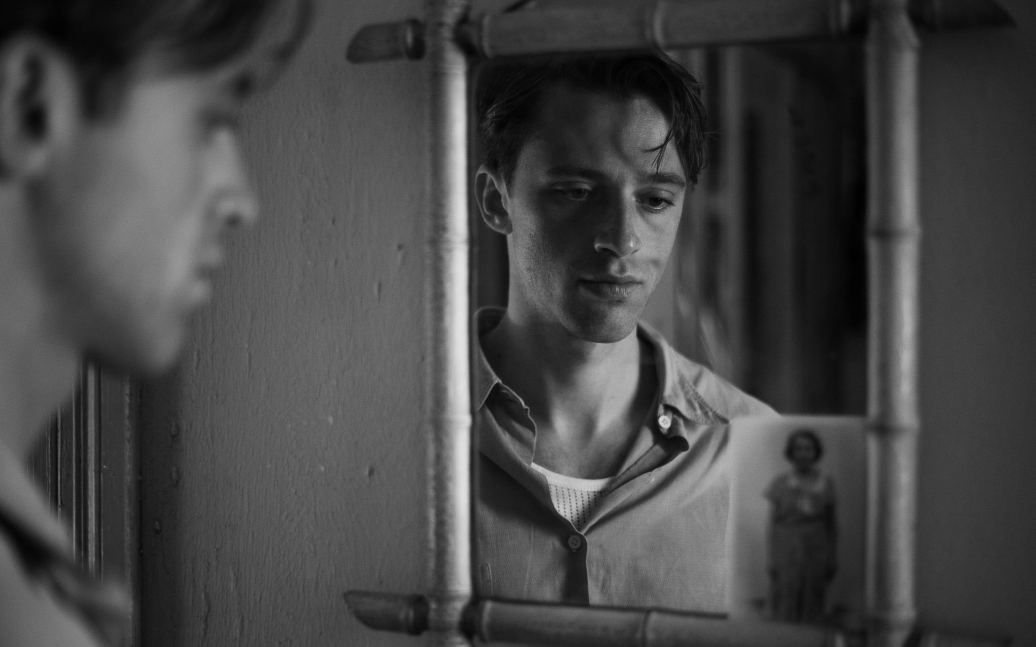 Scena dal film Lo straniero (l’Étranger)