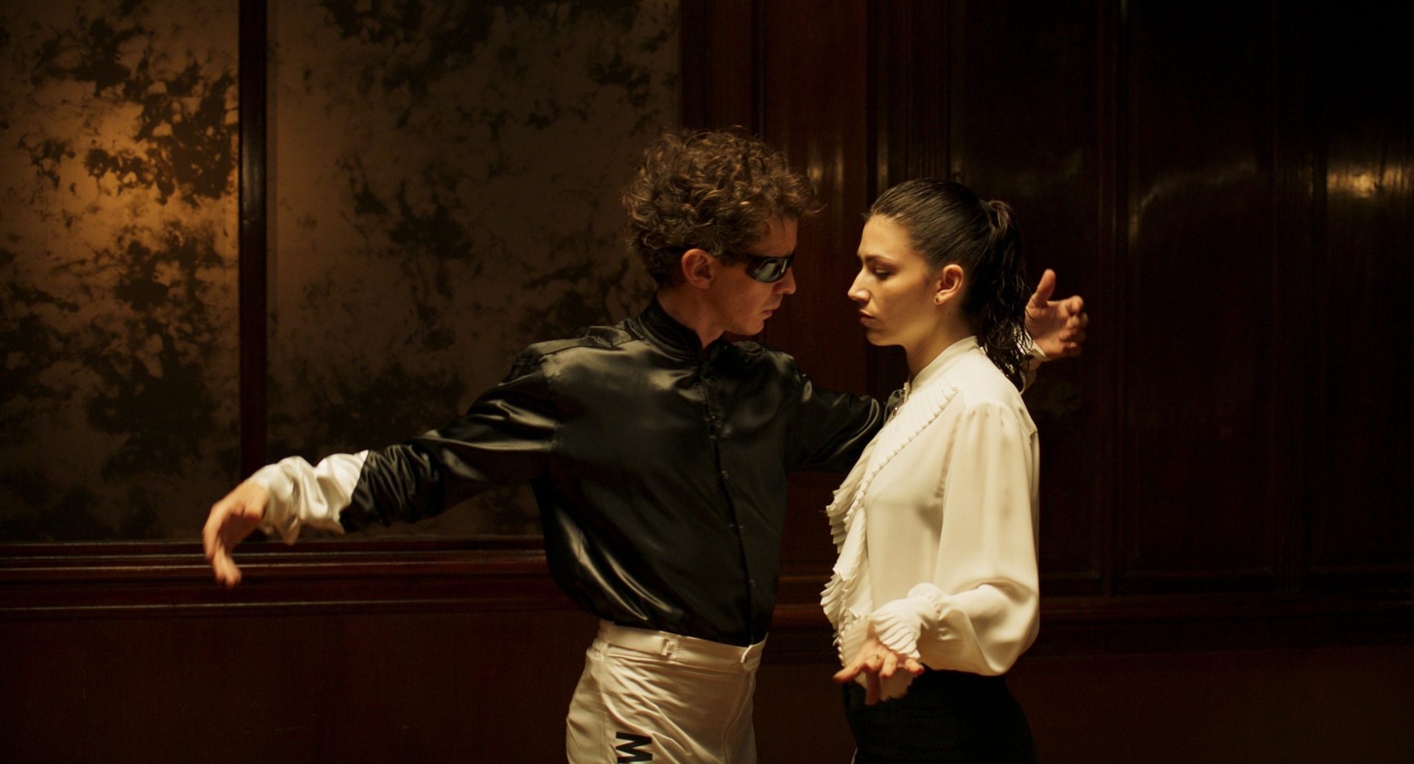 Scena dal film El jockey