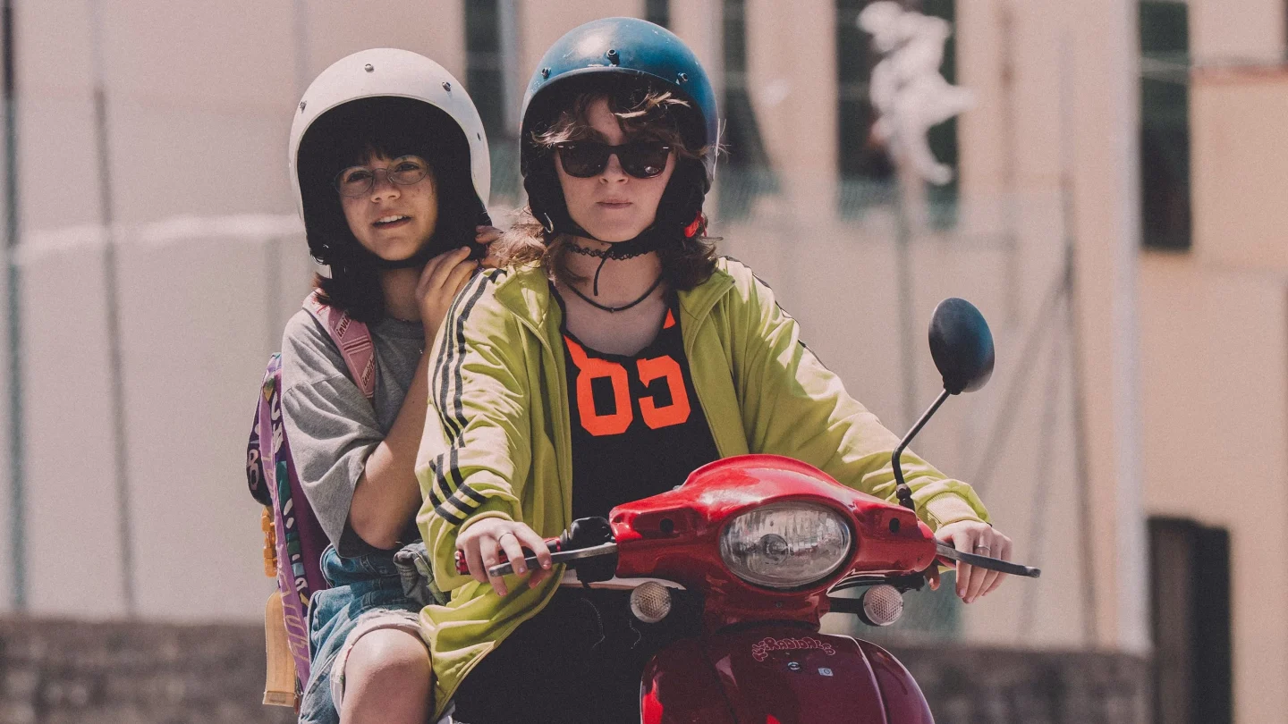 Scena dal film Caro mondo crudele
