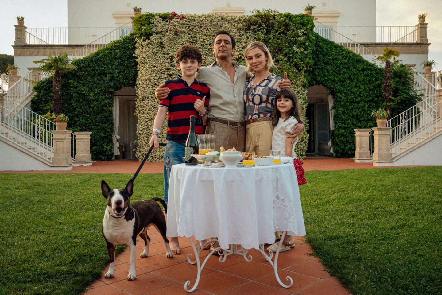 Scena dal film L’estranea
