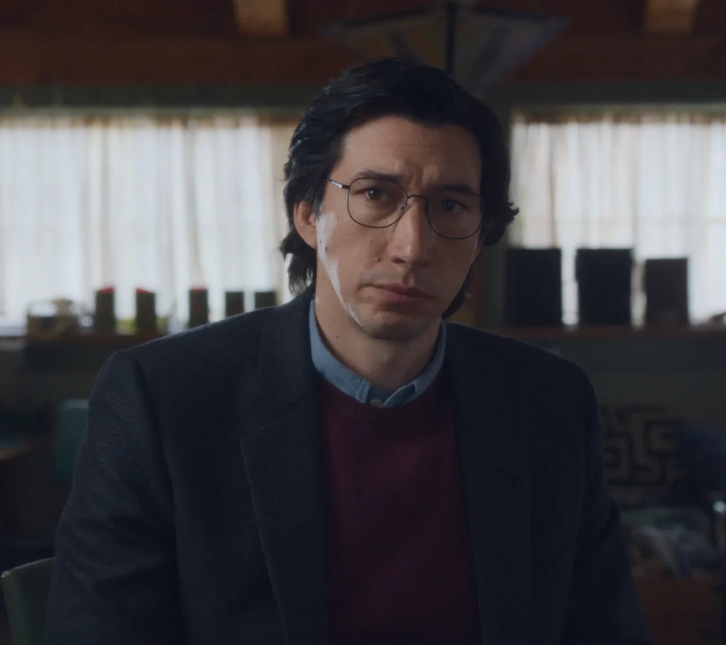 Scena dal film Father Mother Sister Brother