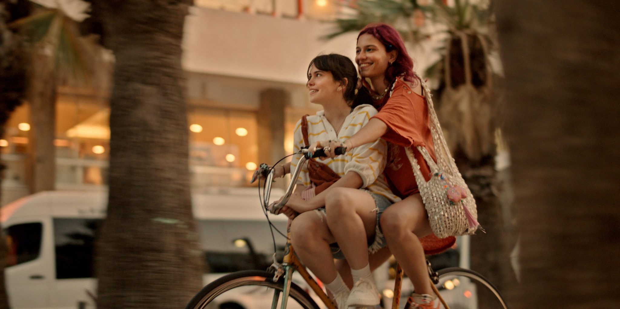 Scena dal film Come closer
