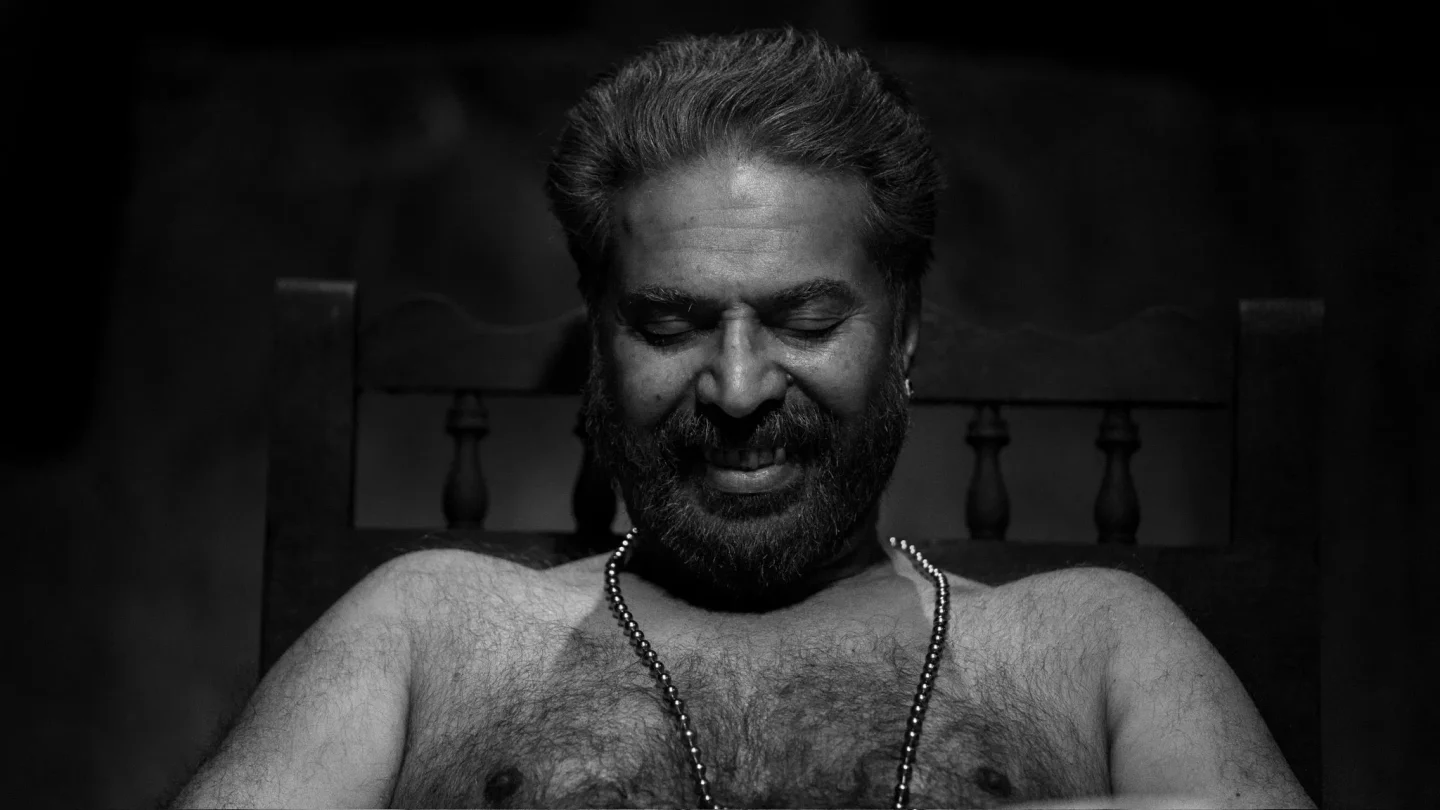 Scena dal film Bramayugam